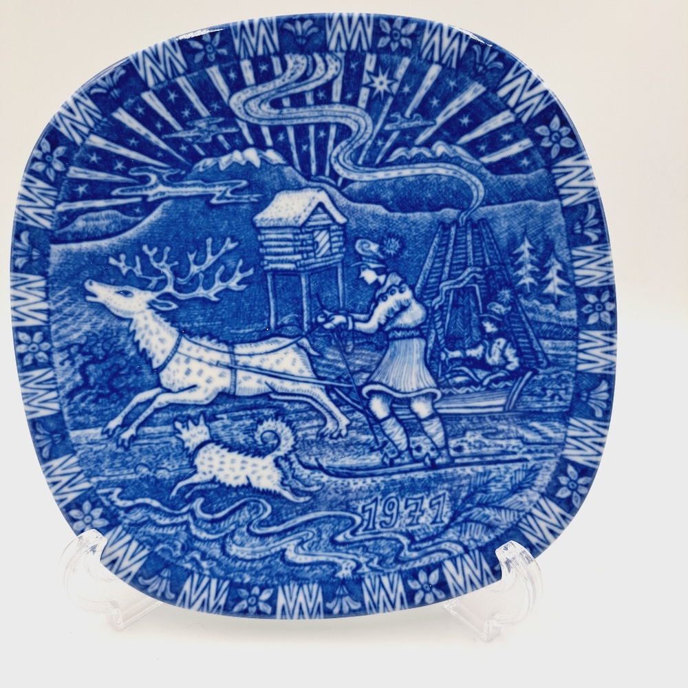 1971 Rorstrand Christmas Plate Nils In Lapland Blue and White Sweden 7.5 Inch